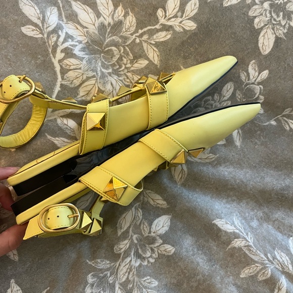 Valentino Roman Stud Metallic Flats - Picture 6 of 10